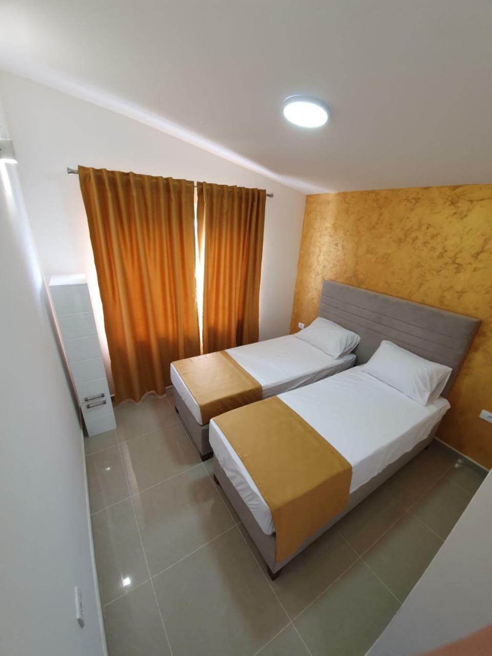 Apartments Melbourne Ulcinj Exterior photo