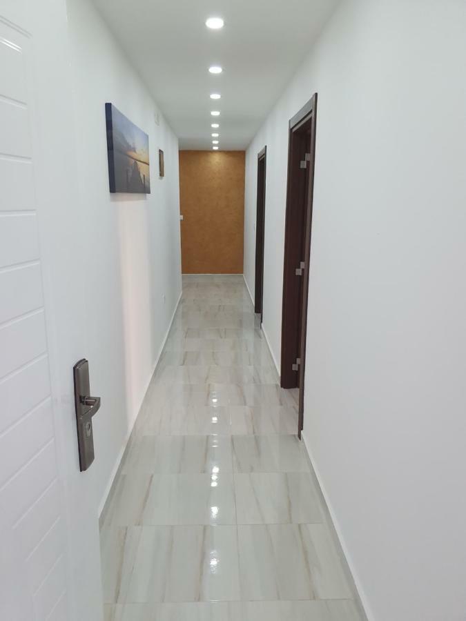 Apartments Melbourne Ulcinj Exterior photo