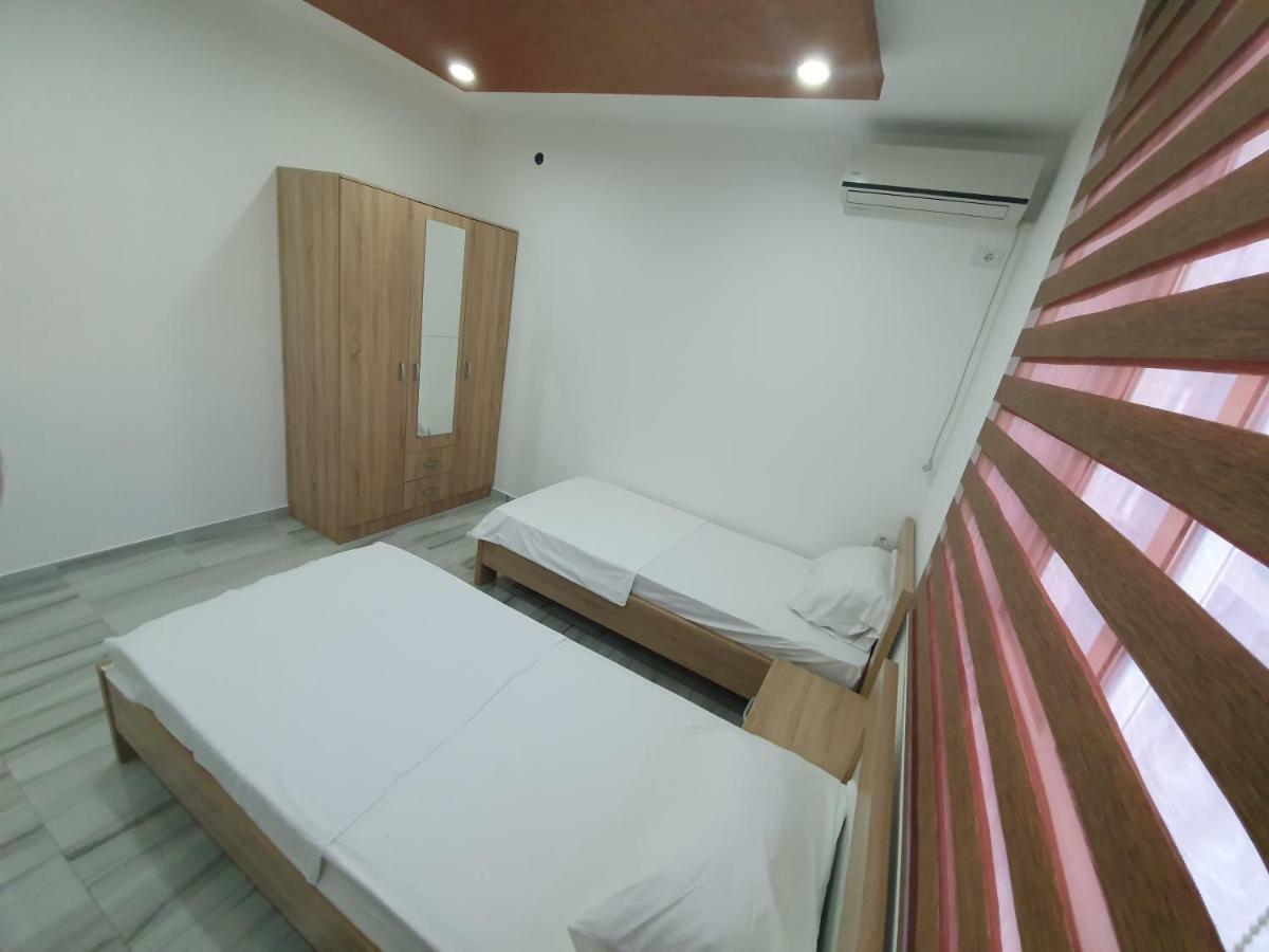 Apartments Melbourne Ulcinj Exterior photo